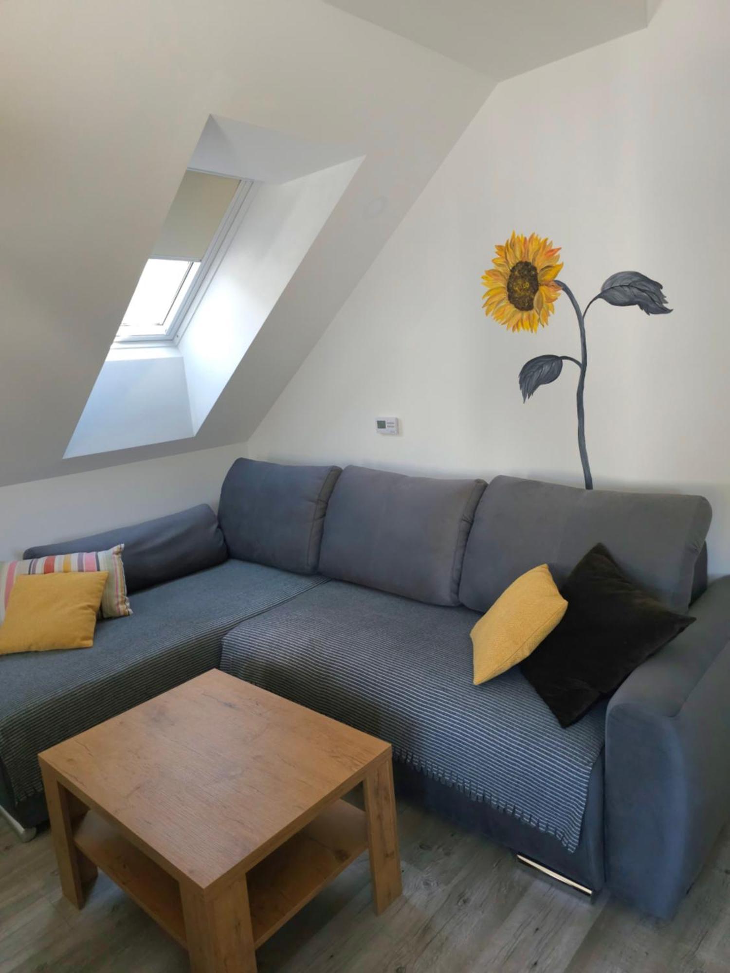 Prima Countryside Apartments Zirovnica ห้อง รูปภาพ