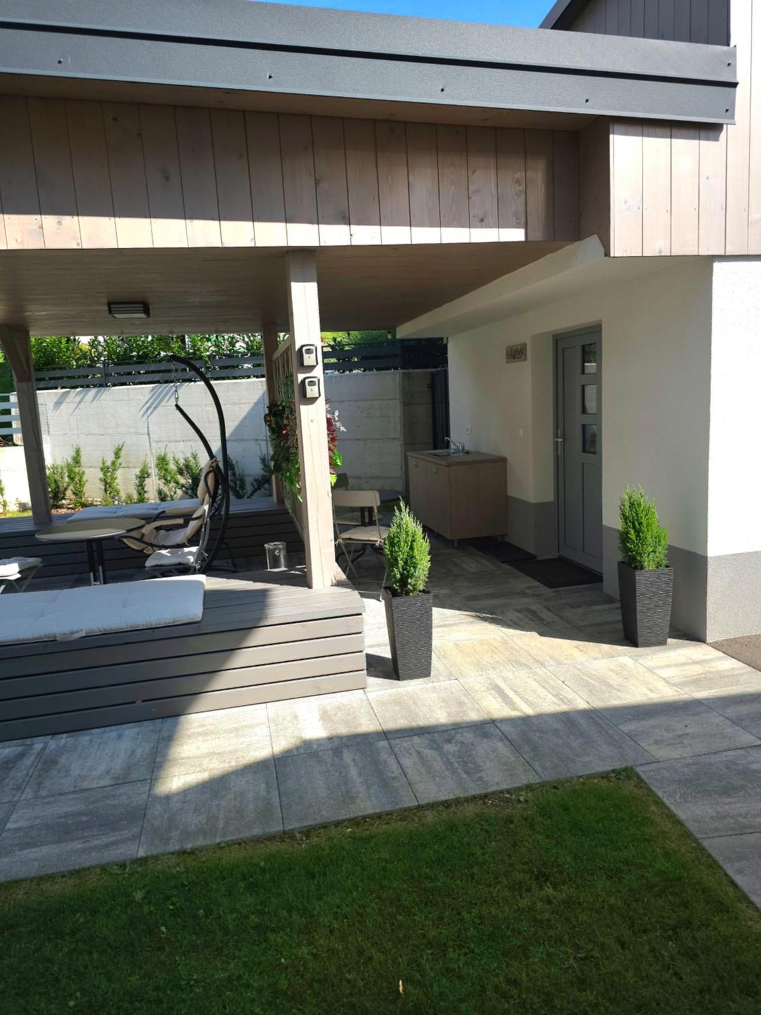 Prima Countryside Apartments Zirovnica ห้อง รูปภาพ
